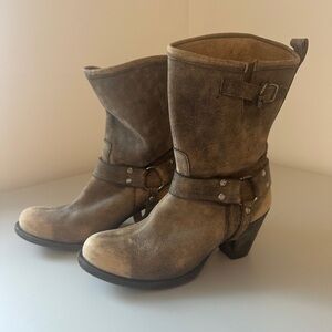 Matisse Helms Women's Harness Mid Height Leather Boots | Size 10